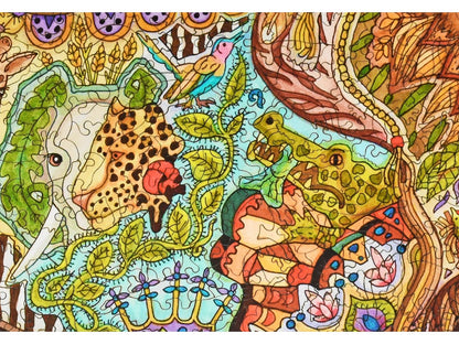 A closeup of the front of the puzzle, Lion, showing the detail in the pieces.