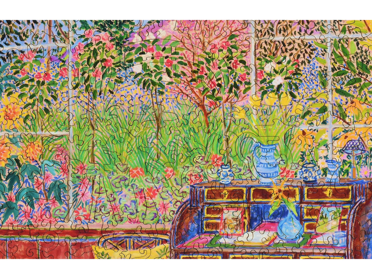 A closeup of the front of the puzzle, Monet's Studio at Giverny.