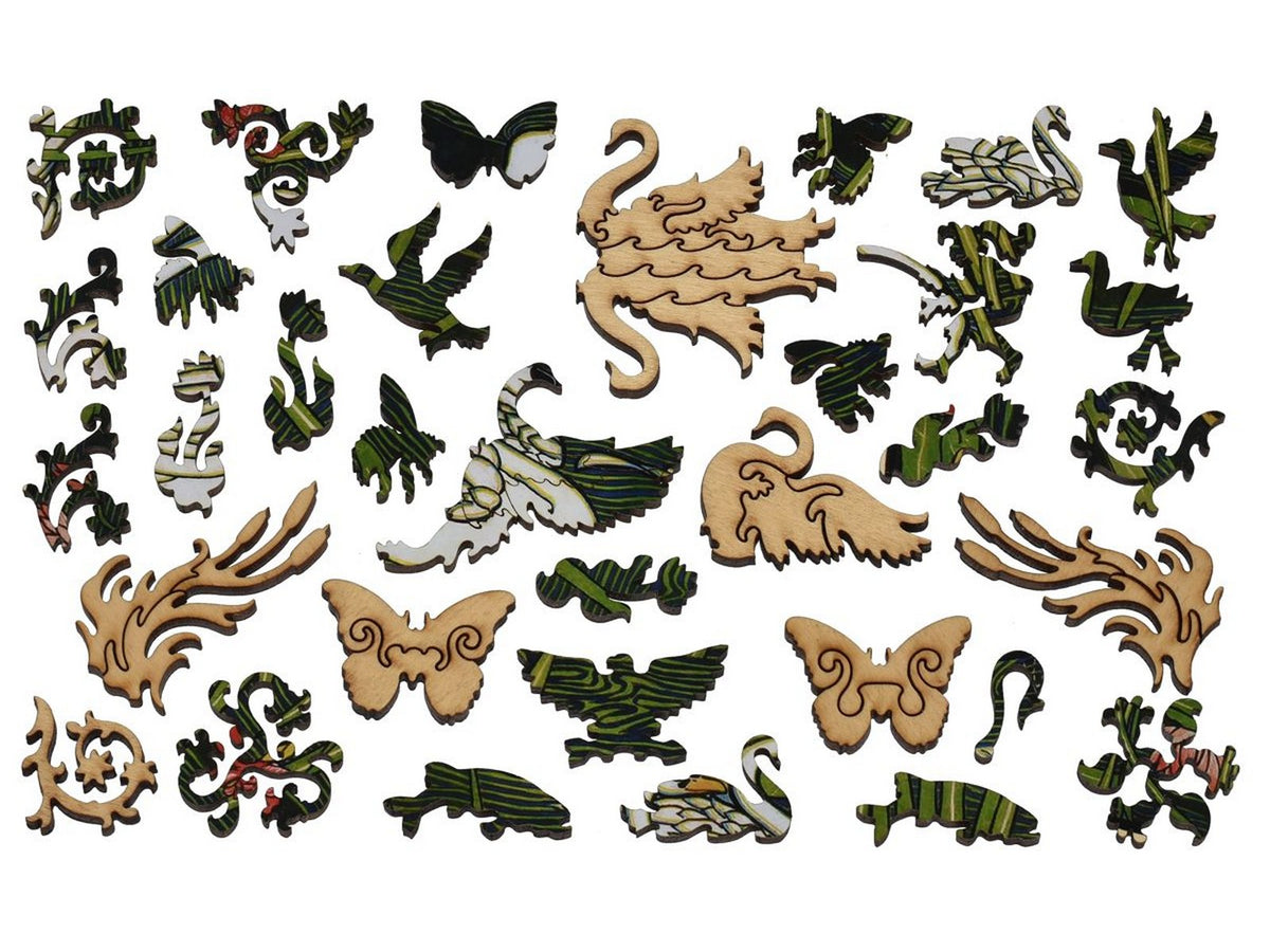 The whimsies that can be found in the puzzle, Swans.