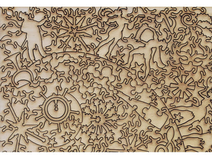 A closeup of the back of the puzzle, Vogue 1912.