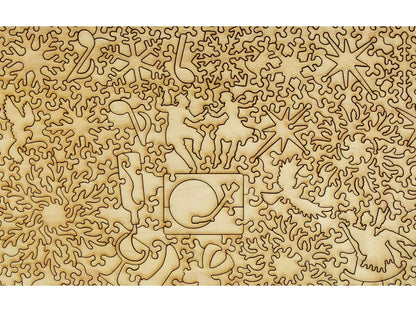 A closeup of the back of the puzzle, City Christmas Tree.