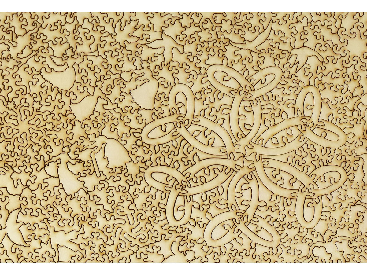 A closeup of the back of the puzzle, Primavera.
